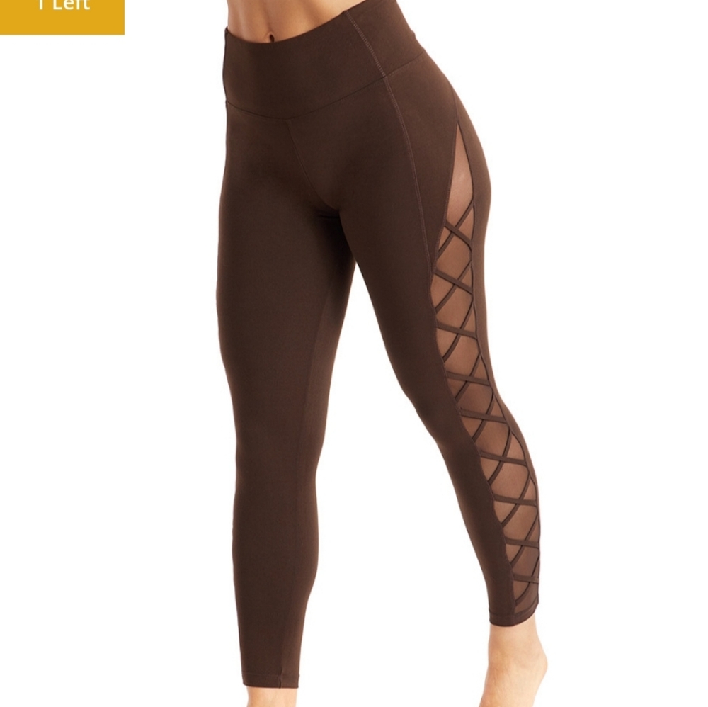 Bally total fitness lattice leggings. Plum color